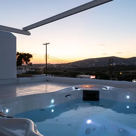 Panos Parikia Apartment