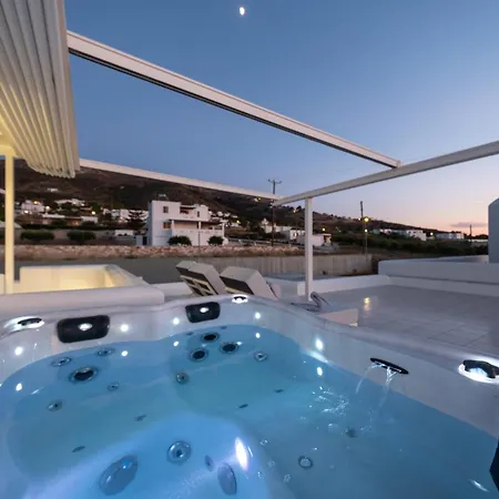 Panos Parikia Apartment *