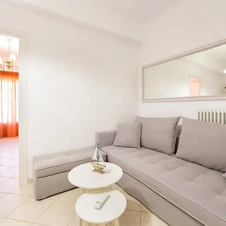 Panos Parikia Páros