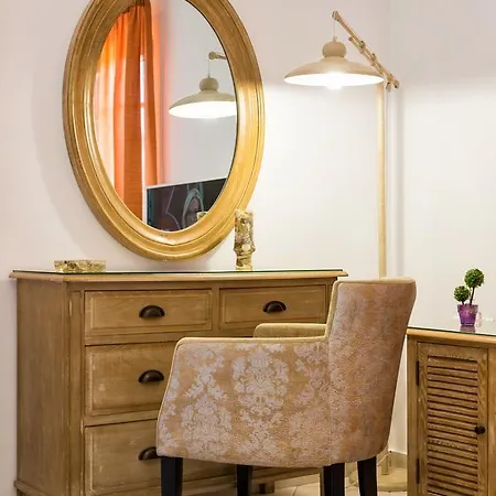 Apartment Panos Parikia *