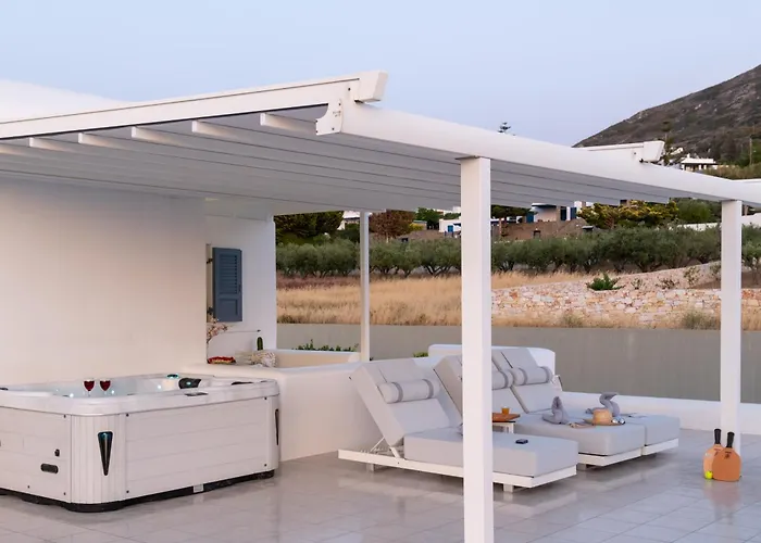 Panos Parikia Apartamento *